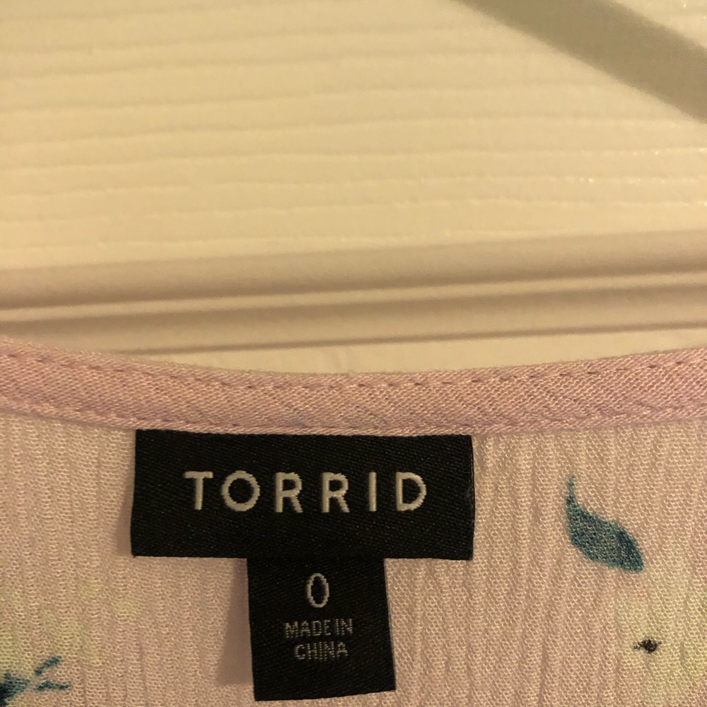 Torrid size 0, gauze shirt